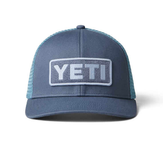 Yeti Logo Badge Trucker Hat Indigo in de groep Kleding & Schoenen / Petten, mutsen en overig / Petten / Truckerpetten bij Sportfiskeprylar.se (H007I)